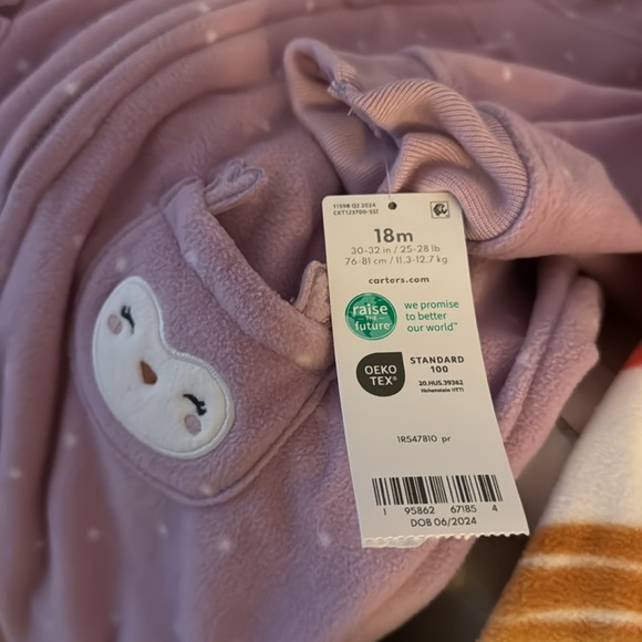 NWT Lot of 3 Carters Zip Up Fleecy Pajamas One Pieces 18 months - Picture 3 of 9